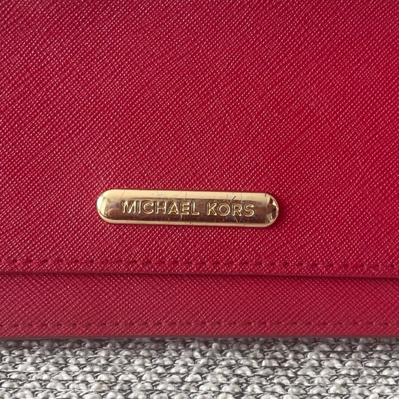 Michael Kors Red Wallet with Gold Hardware - Picture 3 of 16